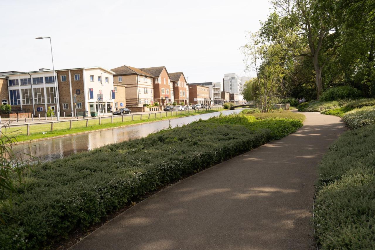 Hemel Apartments- Tranquil Haven Hemel Hempstead Exterior foto